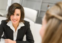 Jak efektivně jednat s lidmi? Nemluvte příliš