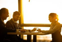 Jak efektivně jednat s lidmi? Upřímně druhého oceňte